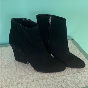 Women’s black booties